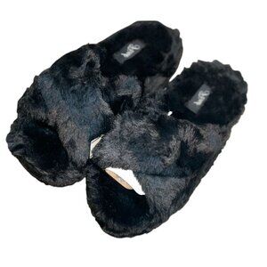 NWT - PINK Faux Fur Platform Slipper in Black Size Small